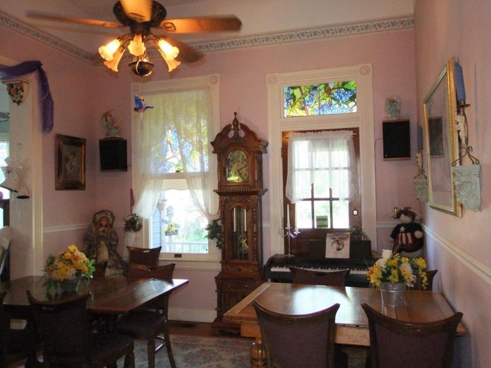 Robin's Nest Bed&Breakfast San Andreas Exterior foto